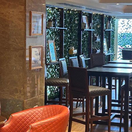 מלון Ramada By Wyndham Doha Old Town מראה חיצוני תמונה