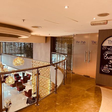 מלון Ramada By Wyndham Doha Old Town מראה חיצוני תמונה