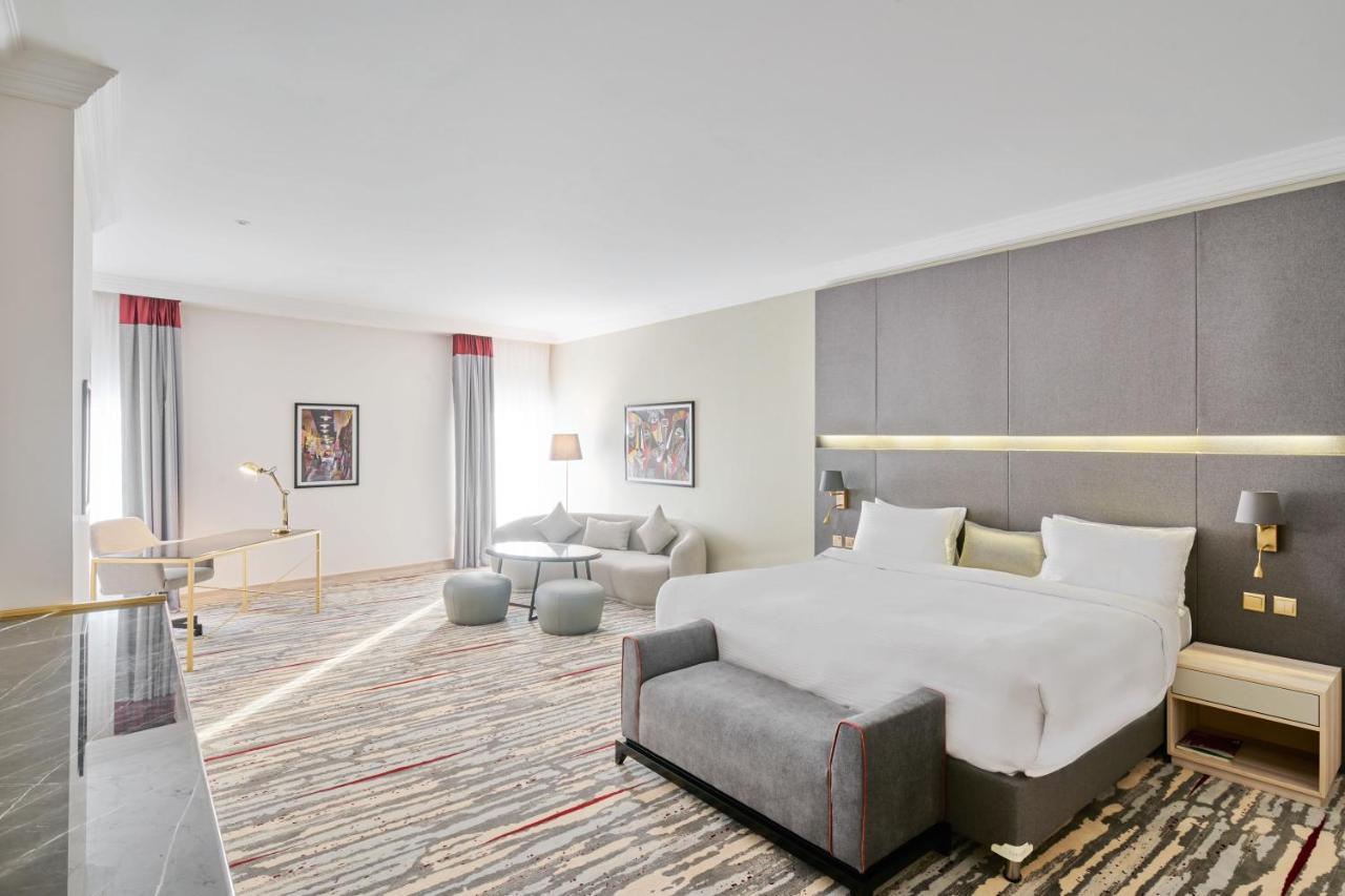 מלון Ramada By Wyndham Doha Old Town מראה חיצוני תמונה