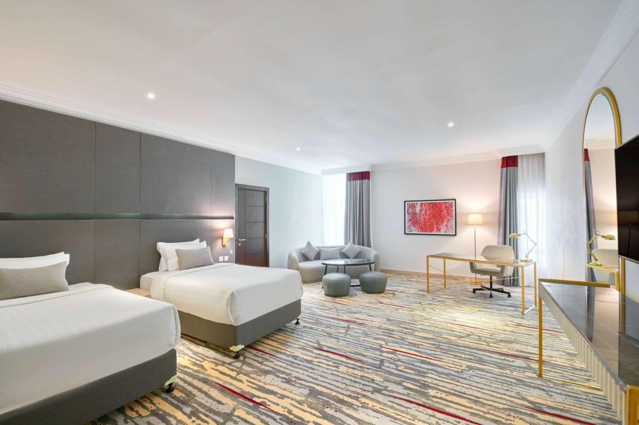 מלון Ramada By Wyndham Doha Old Town מראה חיצוני תמונה
